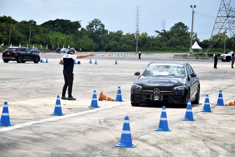 batch_Skill-03 SKILL DRIVING EXPERIENCE สนับสนุนการปฏิบัติหน้าที่ตำรวจจราจร สน.วังทองหลาง