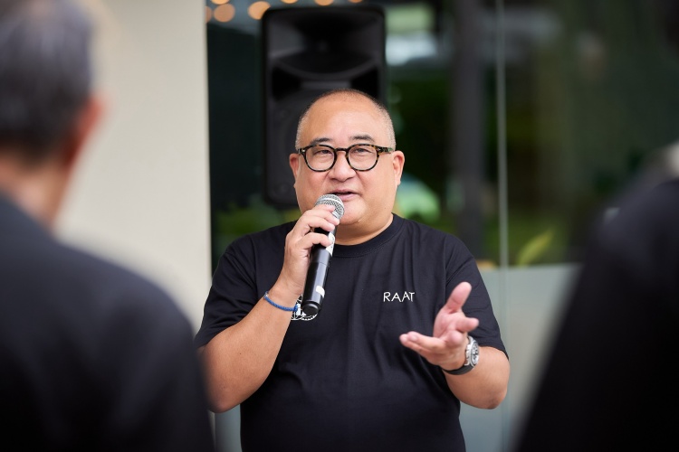 batch_คุณธีระ ร.ย.ส.ท. ต้อนรับคณะ “AA Expedition Drive 2026” จากสิงคโปร์ ในเส้นทาง 80 วัน ตุรกี–สิงคโปร์