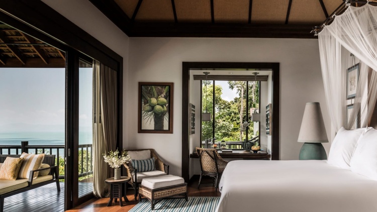 batch_โรงแรมระดับสองกุญแจมิชลิน-Two-MICHELIN-Keys_โฟร์ซีซั่นส์-รีสอร์ท-เกาะสมุย_Guest-Room Michelin Guide เผยรายชื่อโรงแรมและรีสอร์ต 71 แห่งในประเทศไทย ที่ได้รับรางวัล “กุญแจมิชลิน” ประจำปี 2569