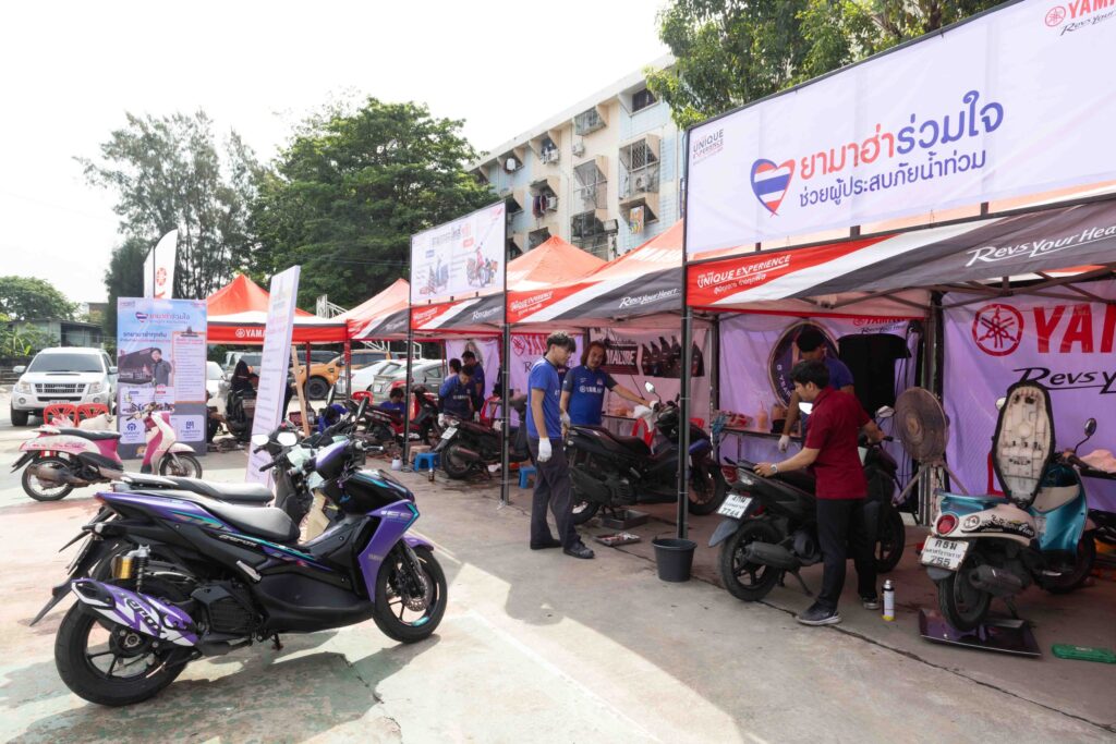 S__638378010-1024x683 ยามาฮ่าลุยลงพื้นที่ช่วยเหลือผู้ประสบภัยน้ำท่วมชุมชนคลองจั่น เดินหน้าโครงการ “ยามาฮ่าร่วมใจ ช่วยผู้ประสบภัยน้ำท่วม” เคียงข้างคนไทยในทุกสถานการณ์