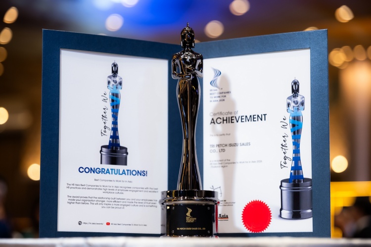 batch_05.-ตรีเพชรอีซูซุเซลส์-รับรางวัล-HR-Asia-Sustainable-Workplace-Awards-2026 ตรีเพชรอีซูซุเซลส์ คว้ารางวัล “HR Asia Sustainable Workplace Awards 2026”