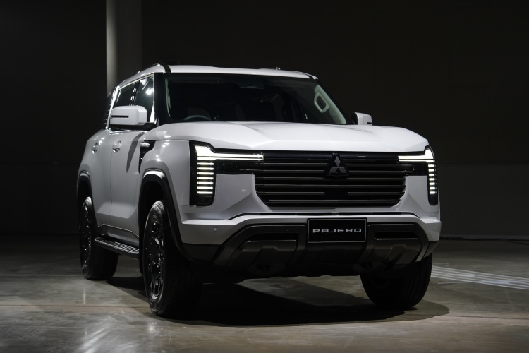 batch_18.-All-New-Mitsubishi-Pajero-GLS-2WD All-New Mitsubishi Pajero เปิดสเปก และราคาในประเทศไทยอย่างเป็นทางการ