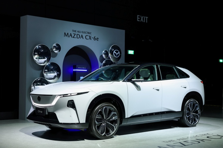 batch_20261007-Mazda-Select-2 The All-Electric Mazda CX-6e ยนตรกรรมไฟฟ้าอเนกประสงค์รุ่นใหม่ล่าสุดมาถึงไทยแล้ว