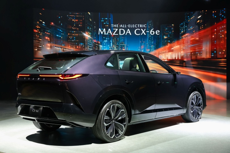 batch_20261007-Mazda-Select-22 The All-Electric Mazda CX-6e ยนตรกรรมไฟฟ้าอเนกประสงค์รุ่นใหม่ล่าสุดมาถึงไทยแล้ว