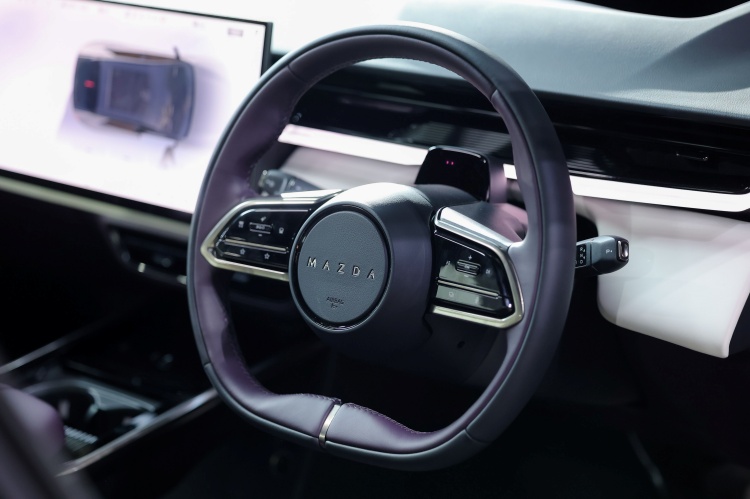 batch_20261007-Mazda-Select-30 The All-Electric Mazda CX-6e ยนตรกรรมไฟฟ้าอเนกประสงค์รุ่นใหม่ล่าสุดมาถึงไทยแล้ว