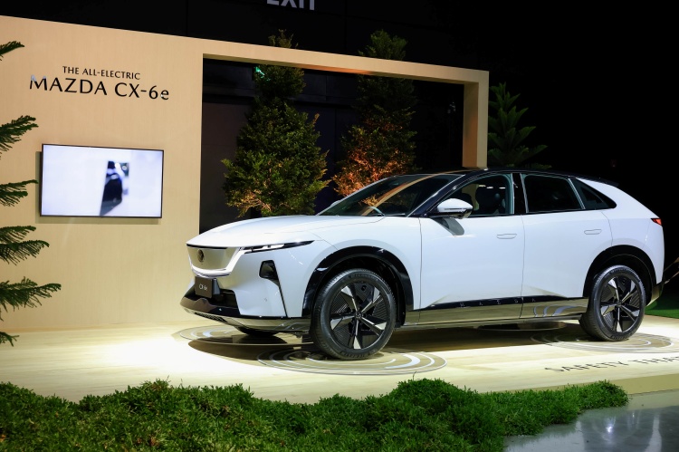 batch_20261007-Mazda-Select-4 The All-Electric Mazda CX-6e ยนตรกรรมไฟฟ้าอเนกประสงค์รุ่นใหม่ล่าสุดมาถึงไทยแล้ว