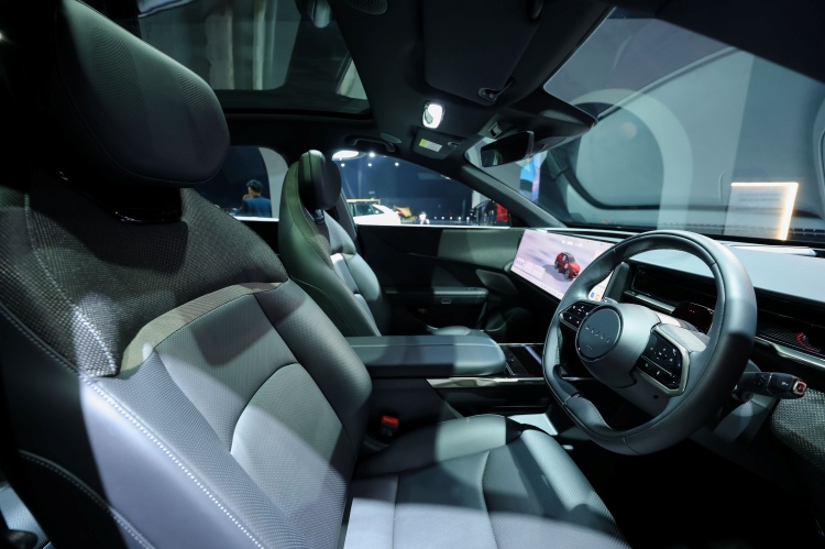 batch_20261007-Mazda-Select-42 The All-Electric Mazda CX-6e ยนตรกรรมไฟฟ้าอเนกประสงค์รุ่นใหม่ล่าสุดมาถึงไทยแล้ว