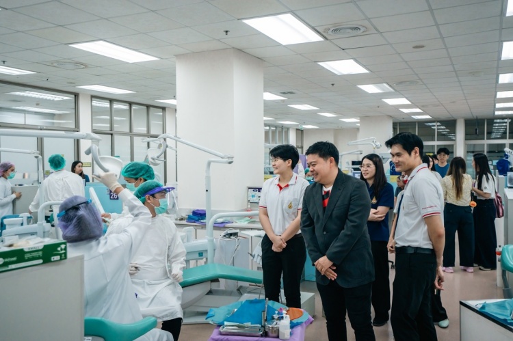 batch_71 มูลนิธิโตโยต้าประเทศไทย ร่วมกับมหาวิทยาลัยแม่ฟ้าหลวง ขยายโอกาสการเข้าถึงบริการทันตกรรมในพื้นที่ห่างไกล