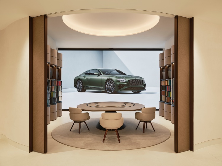 batch_New-Retailer-CI-3 Bentley Motors เปิดตัว ‘อัตลักษณ์องค์กร’ ใหม่ สะท้อนวิสัยทัศน์แห่งอนาคต พร้อมพลิกโฉมเครือข่ายผู้นำเข้าอย่างเป็นทางการทั่วโลก