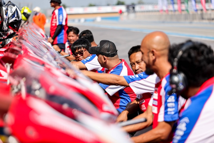 batch_Pre-TTC-Rd.4-06 ทัพนักบิดดาวรุ่งไทย ตั้งเป้าสร้างผลงานโฮมเรซ ศึก Idemitsu Honda Thailand Talent Cup 2026 สนาม 4 ที่ บุรีรัมย์
