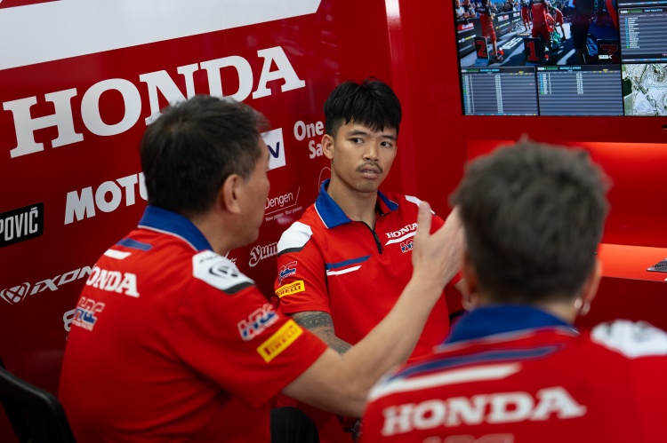 batch_Race1-WSBK-Rd.12-04 “ก้อง-สมเกียรติ” คว้าอันดับ 16 เรซแรก “เวิลด์ ซูเปอร์ไบค์” ที่ สเปน