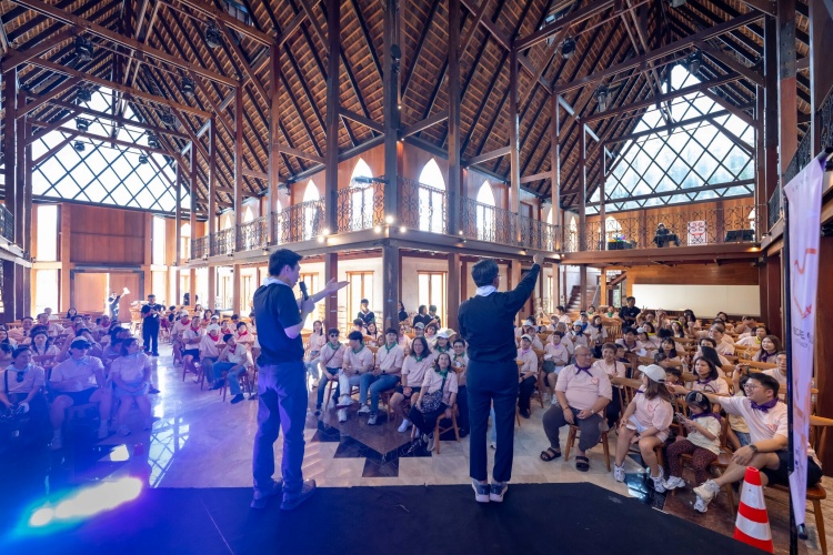 batch_Volvo-Family-Day_Because-of-You-9 วอลโว่ คาร์ ประเทศไทย ส่งมอบบทเพลง “Because of You” แทนคำขอบคุณจากใจถึงลูกค้าวอลโว่